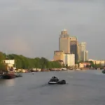 Houseboat Ark Amstel Pensión 3*