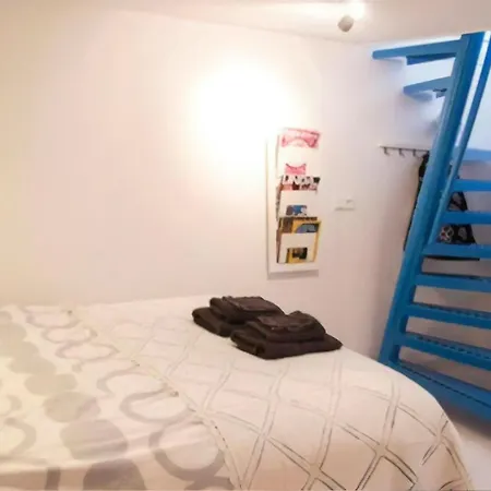 بيت ضيافة Houseboat Ark Amstel أمستردام
